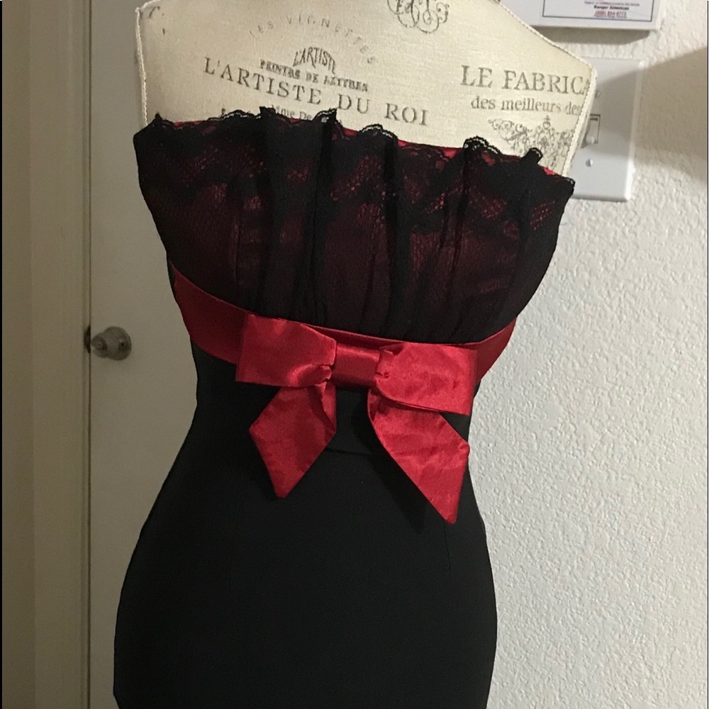 Cute little black dress